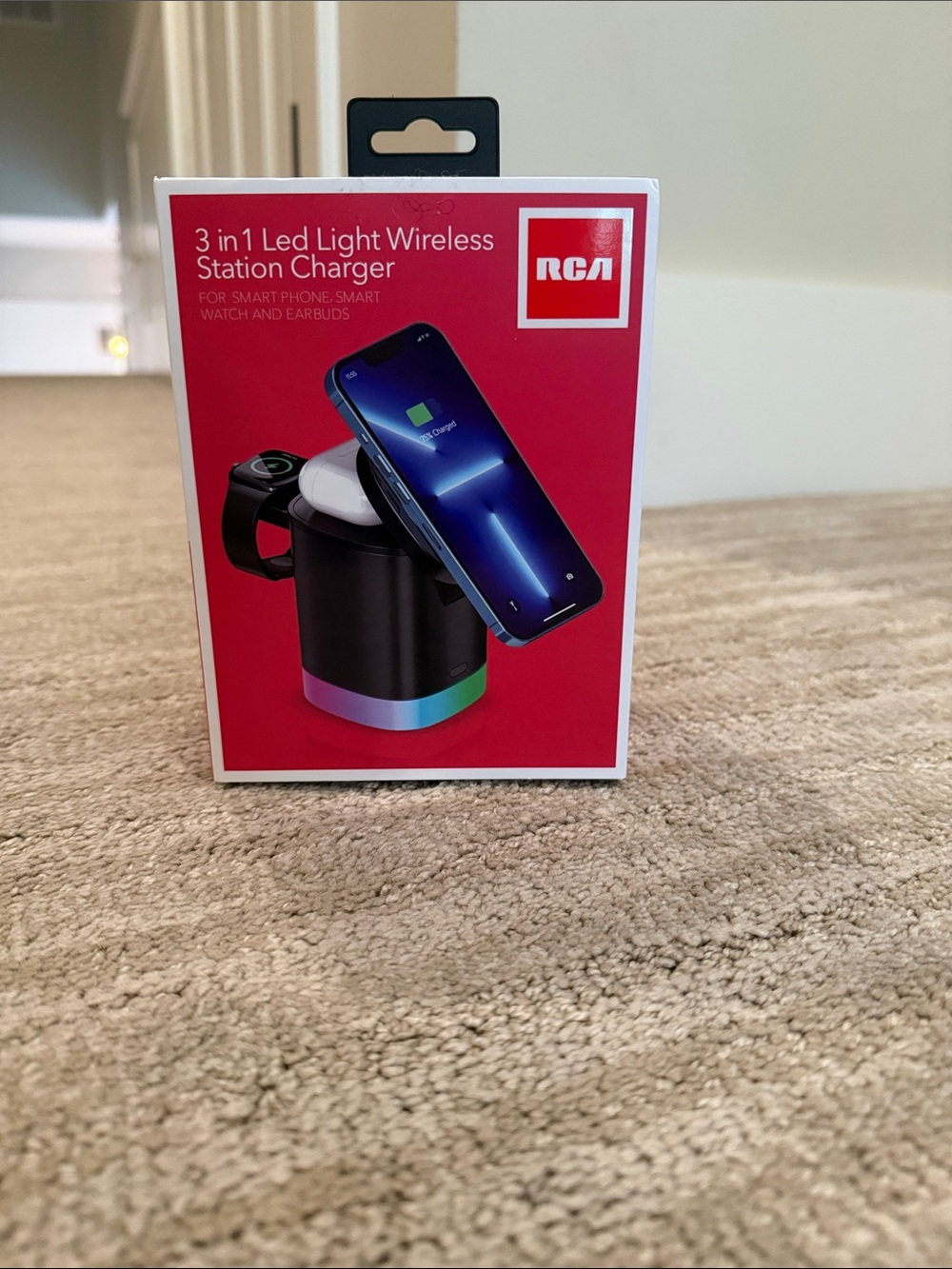 RCA 3-in-1 LED Light Wireless Charging Station - Black